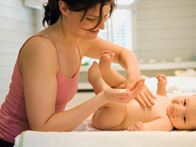 Dùng nhiều phấn rôm, bé gái có nguy cơ ung thư?