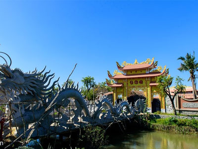 Nhà thờ Tổ của Hoài Linh đã dừng thi công