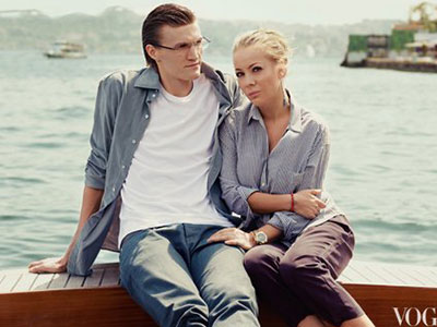 Vợ Chủ tịch Liên đoàn Bóng rổ Nga cho chồng nhận quà sex từ người hâm mộ