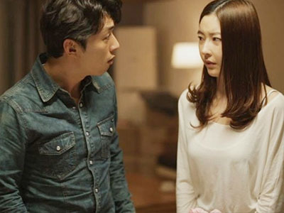 Bi hài chuyện vừa nói chia tay bạn trai đòi đền... trinh tiết