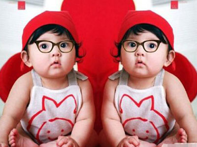 Tại sao có thể thụ thai sinh đôi khác cha