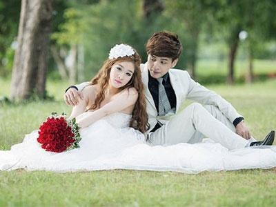 Vợ cũ Hồ Quang Hiếu bị fan cuồng của chồng chửi bới