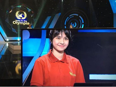 Cô gái gây "náo loạn" trường quay Olympia được sinh ra từ ống nghiệm