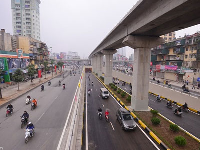 Đường sắt Cát Linh - Hà Đông chậm vì nhà thầu Trung Quốc nợ