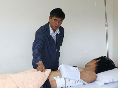 Trung vệ HAGL bị chấn động "lục phủ ngũ tạng", điều trị 1 tháng