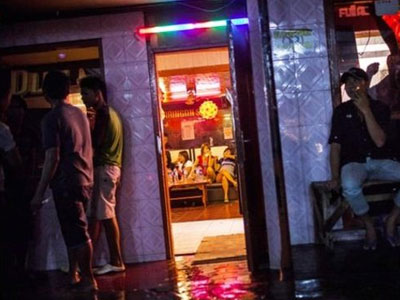 Cuộc chiến đóng cửa “thủ phủ” mại dâm ở Indonesia