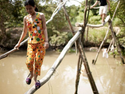 "Doanh nghiệp Việt trong hội nhập như đi trên cầu khỉ"