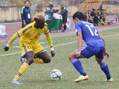 Sông Lam Nghệ An thoát khỏi đáy bảng V-League 2016