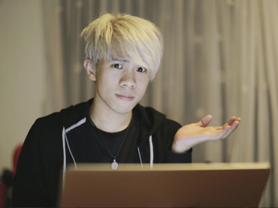 Từ YouTuber trở thành CEO trẻ kiếm bộn tiền nhờ mạng xã hội