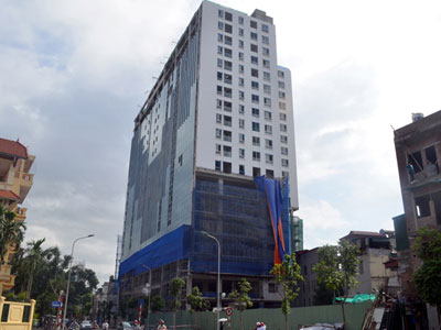 Cảnh cáo chủ tịch phường vụ “nhà 8B Lê Trực”