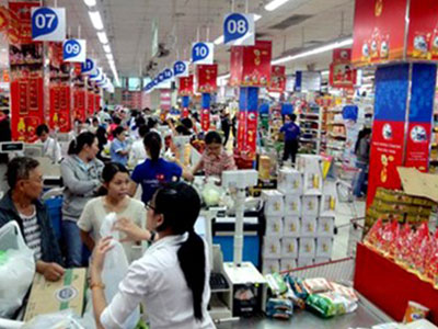 Doanh nghiệp bán lẻ ứng phó sao với bão đầu tư nước ngoài?