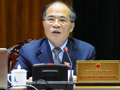Ông Nguyễn Sinh Hùng ví "Quốc hội là ắc quy, dân là điện"