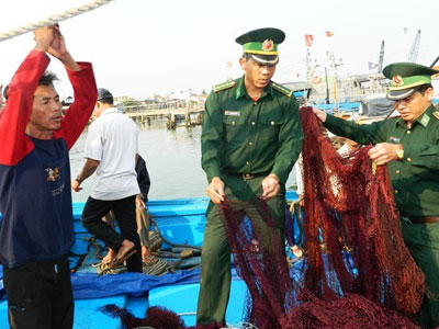 Chiêu trò mới của tàu Trung Quốc