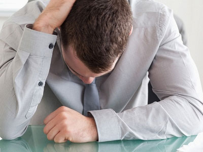 Người yêu cũ dụ tôi vào nhà nghỉ rồi làm việc đáng ghê tởm