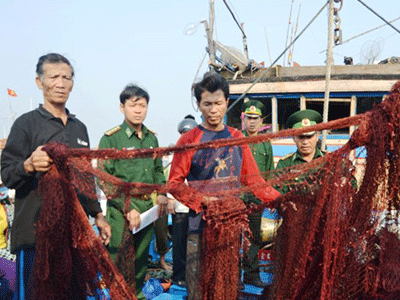 Yêu cầu Trung Quốc bồi thường cho tàu cá bị cướp phá