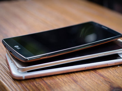 Nhiều smartphone cao cấp hàng xách tay rớt giá sâu