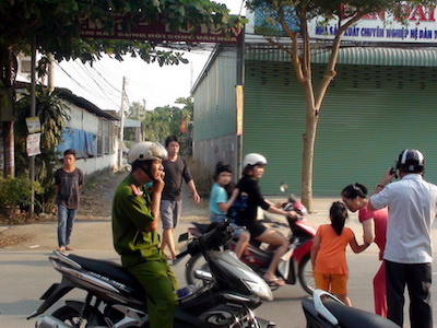 Bốn thanh niên bị truy sát trong phòng trọ