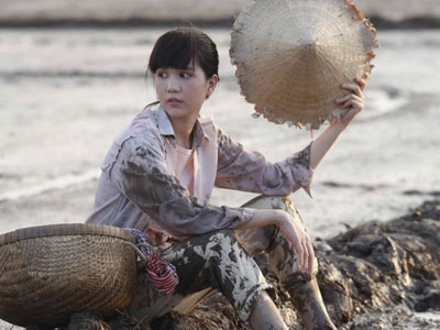 Ngọc Trinh: Gieo lúa kiểu… người mẫu