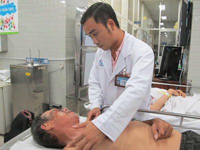 Người đàn ông tật nguyền bị đánh, cướp 40 tờ vé số