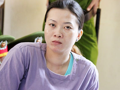 Hai mẹ con lừa bán 4 cô gái qua Trung Quốc