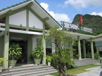 Chủ nhà hàng đặt mìn dọa giết giám đốc trung tâm du lịch