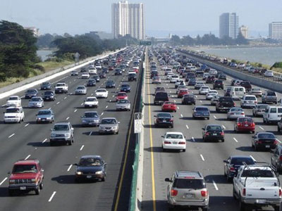 Người Việt định "dúi ít tiền" khi vi phạm giao thông ở Mỹ