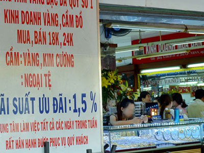 Cẩn thận vay tiền ở tiệm vàng