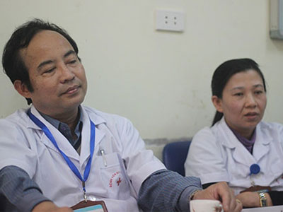 Bé trai 2 tuổi "hóc kẹo" tử vong tại Bệnh viện đa khoa Chương Mỹ?
