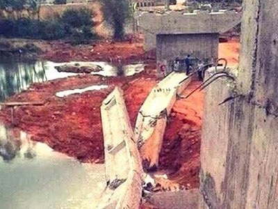 Quảng Ninh: Cầu Hái Nạc bất ngờ bị sập