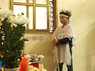 Con nạn nhân vụ nổ ở Hà Đông: "Cháu mong mẹ và em quay về"