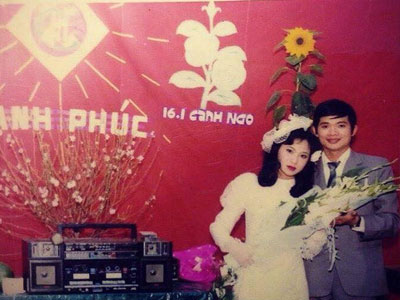 Trước khi già đi vì vất vả, mẹ chúng ta cũng đã có một thời "thanh xuân rực rỡ" thế này