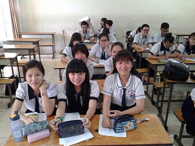 Hai nữ sinh viết tâm thư cầu cứu Bí thư Đinh La Thăng, xin được làm công dân
