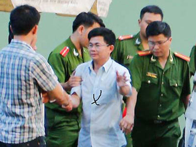 Vì sao chủ tài khoản Facebook "Chống giặc nội xâm" Trần Minh Lợi bị bắt?