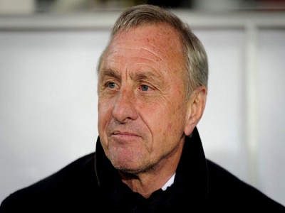 Hà Lan tưởng niệm huyền thoại Johan Cruyff ở trận gặp Pháp