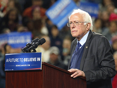 Ông Sanders thắng ở bang Washington và Alaska