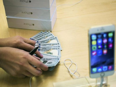 Apple kiếm tiền như thế nào với chiêu bài iPhone 16 GB?