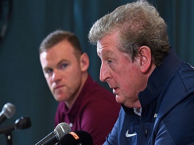 Roy Hodgson thừa nhận Rooney có thể mất suất đá chính