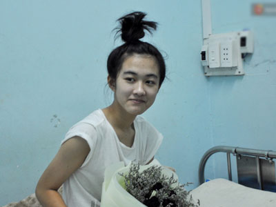 Nữ sinh bị cưa chân oan mong ước được gặp thần tượng Sơn Tùng – MTP trước khi xuất viện