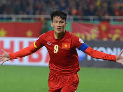 Công Vinh có thể bị “treo giò” ở vòng bảng AFF Cup 2016