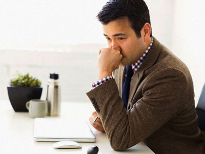 Giận điên người vì lời nói quá quắt và suy nghĩ khiếp đảm của vợ