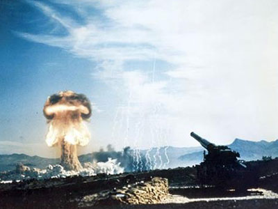 Siêu pháo bắn đạn hạt nhân Mỹ: Nổ kinh hơn Hiroshima