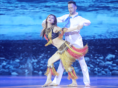 Jennifer Phạm, Khánh My vào chung kết Bước nhảy Hoàn vũ