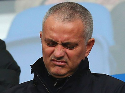 Đã có nơi CHÍNH THỨC mời Jose Mourinho ngồi ghế nóng