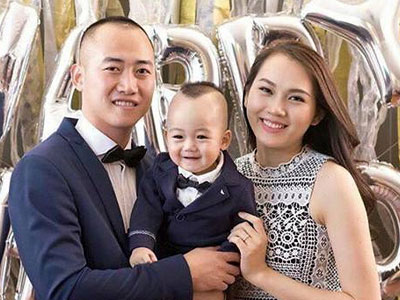 Gia đình Ngọc Thạch hạnh phúc trong tiệc sinh nhật 1 tuổi của con trai