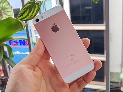 Hô biến iPhone 5s thành iPhone SE màu hồng giá 450.000VNĐ