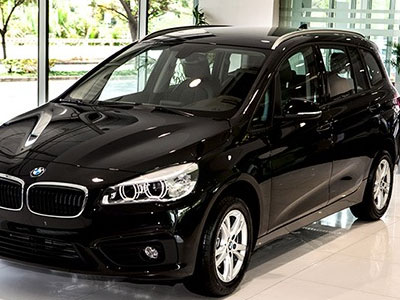 Xe 7 chỗ BMW 218i Gran Tourer giá gần 1,5 tỷ đồng