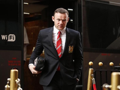 Sa sút phong độ, Rooney vẫn được Messi khen ngợi