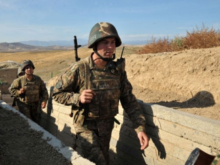 Armenia-Azerbaijan đạt thỏa thuận ngừng bắn tại Nagorno-Karabakh