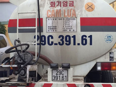 Gần 9.000 lít nhiên liệu lậu có thể được chế làm xăng giả