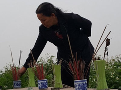 Khó tin chuyện hài nhi đã chết 2 năm đội mồ tìm về với cha mẹ